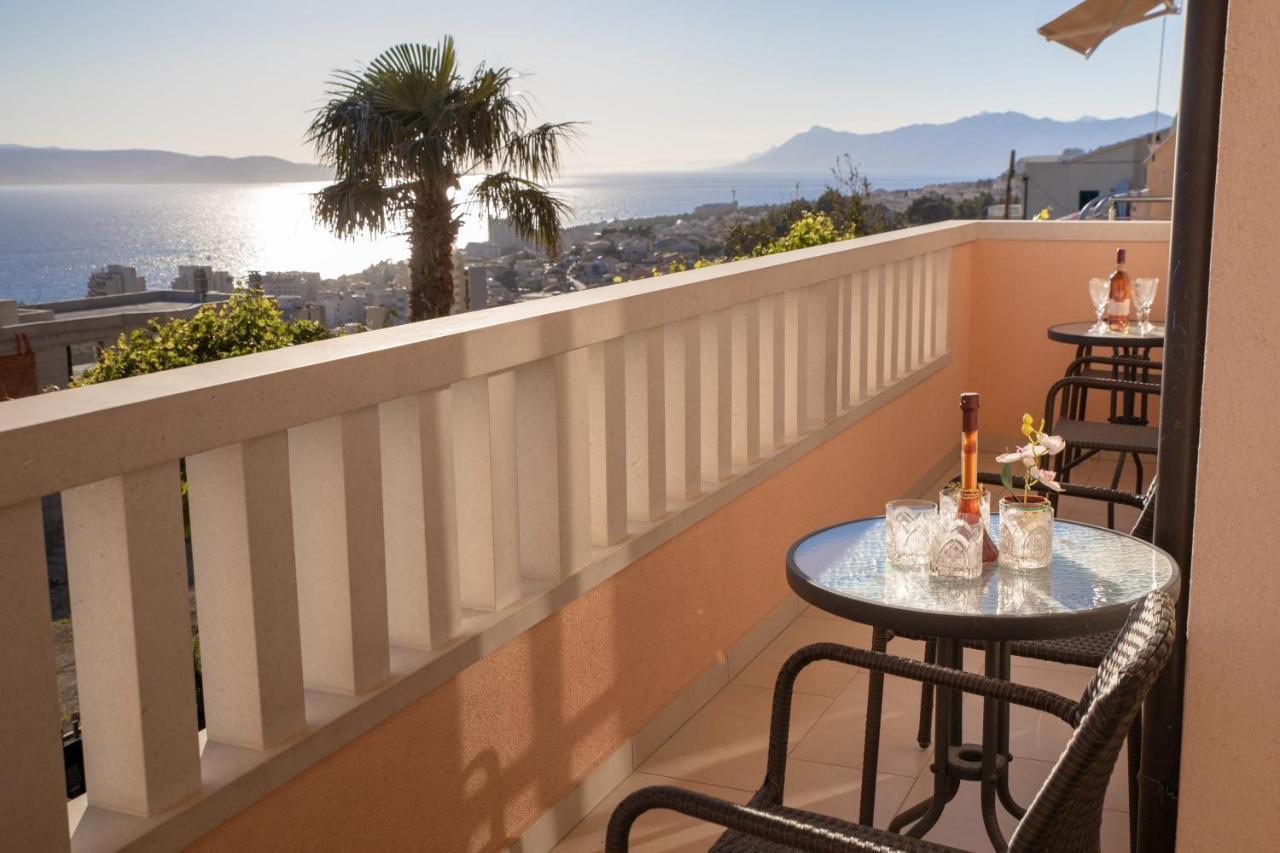 Apartment Dany - Free Beach Parking Makarska Kültér fotó
